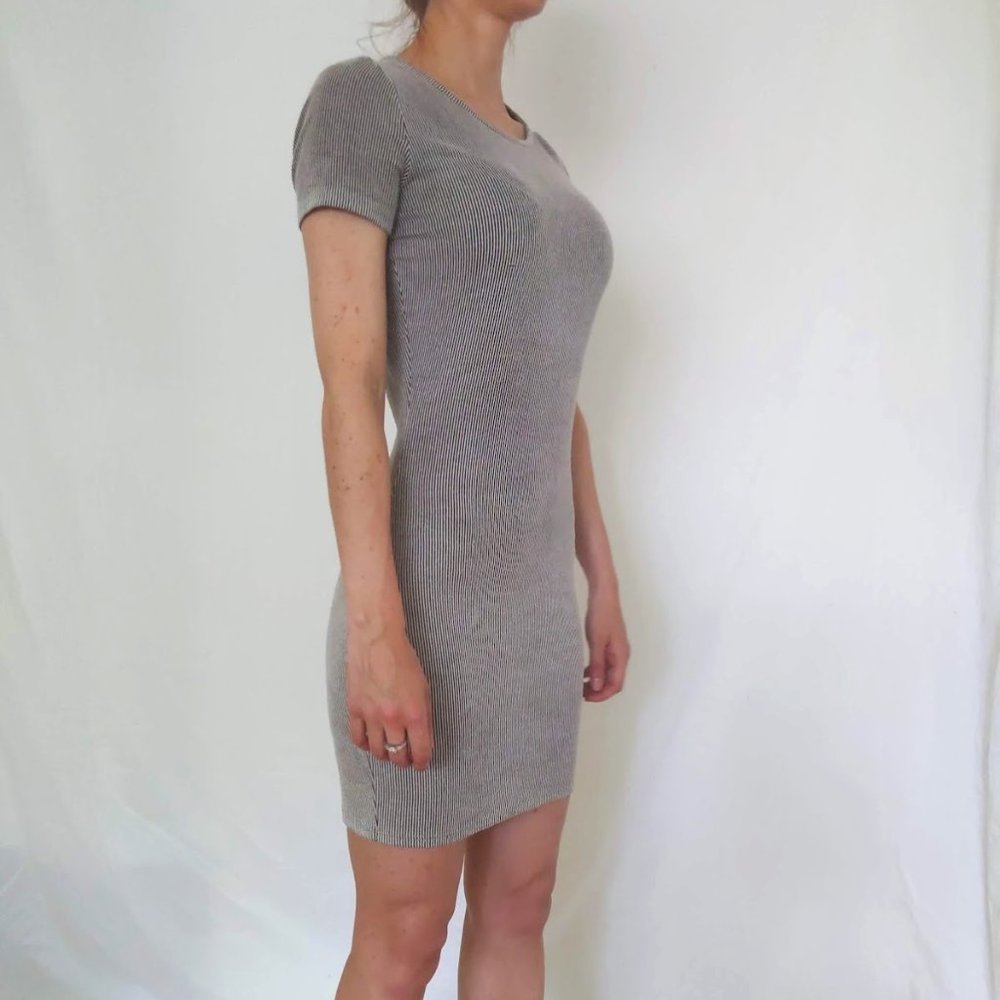 S | Forever 21 | Gray Knit Bodycon Dress